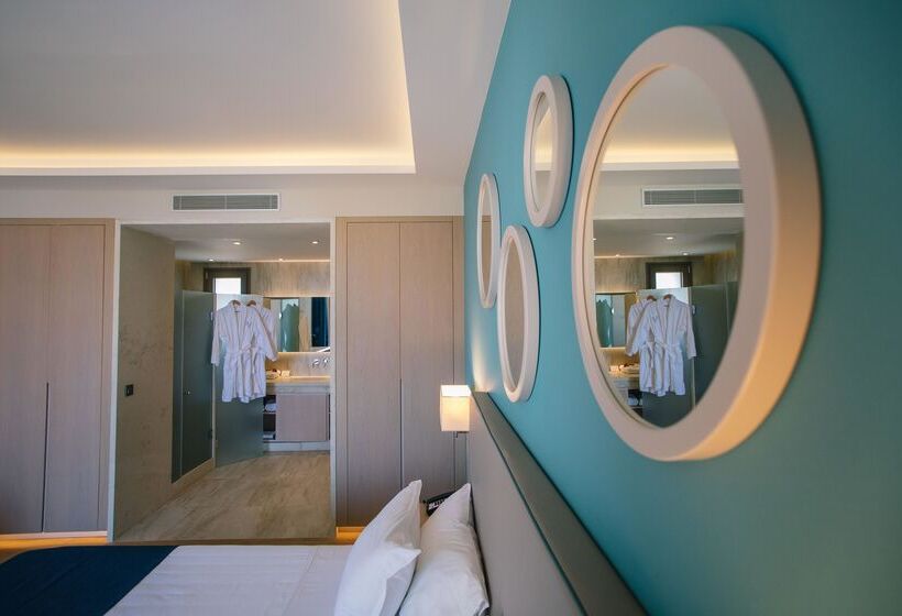 فندق Almyros Beach