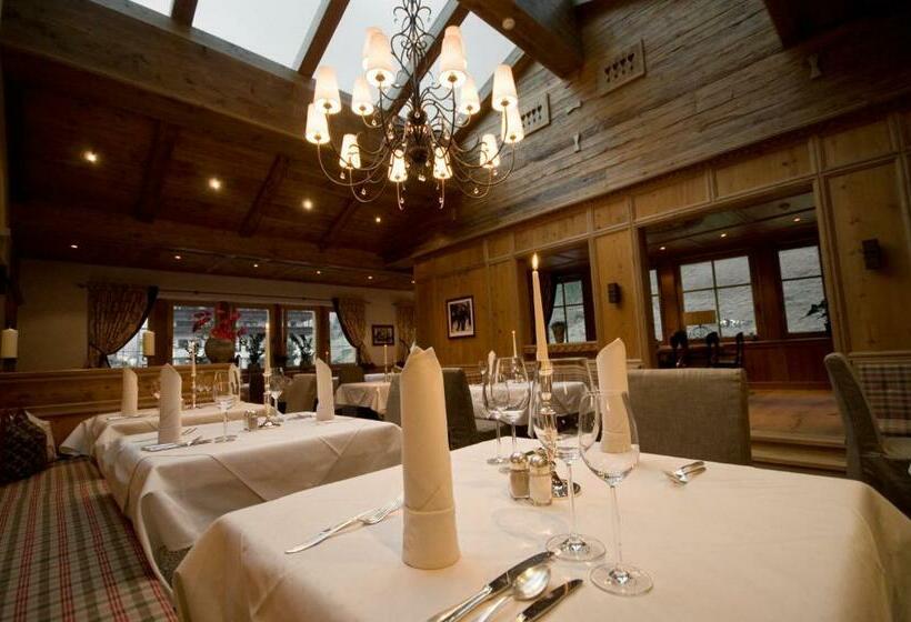 Отель Berghof Crystal Spa & Sports