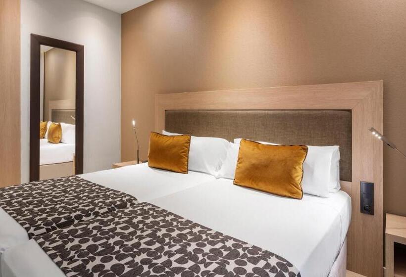 هتل Catalonia Plaza Mayor