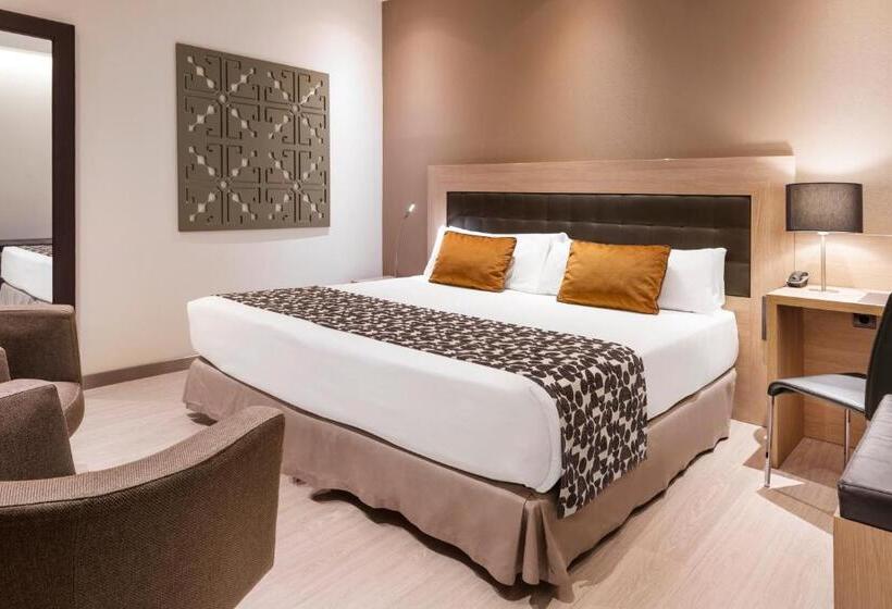 هتل Catalonia Plaza Mayor