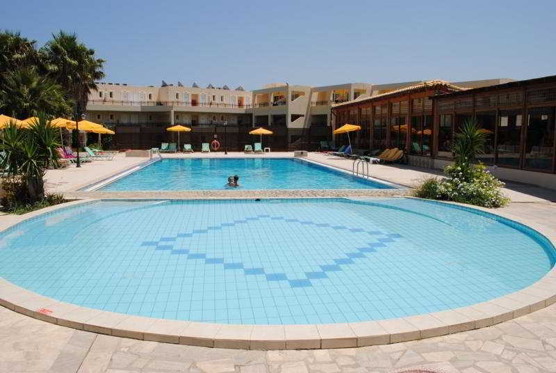 فندق Delfina Tropic Beach