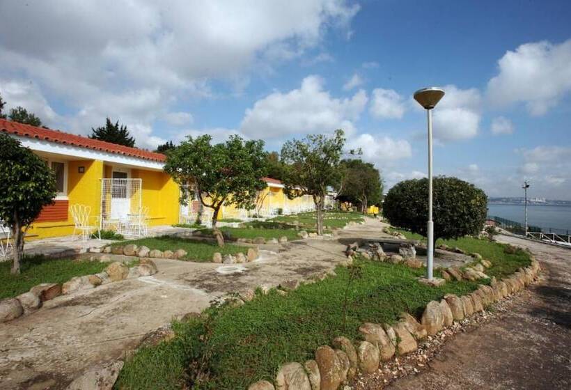 ホテル Inatel Oeiras