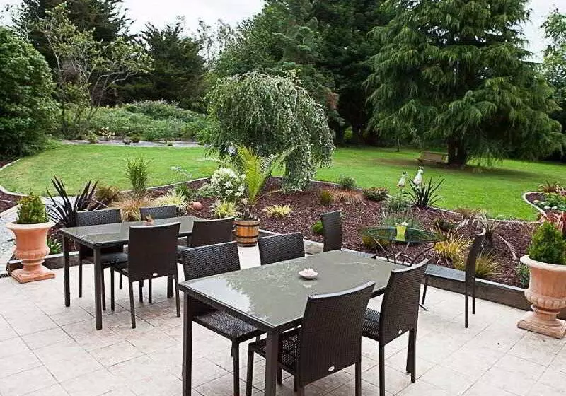 Le Branhoc   Brit Hotel Auray