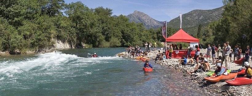 Отель Los Nogales