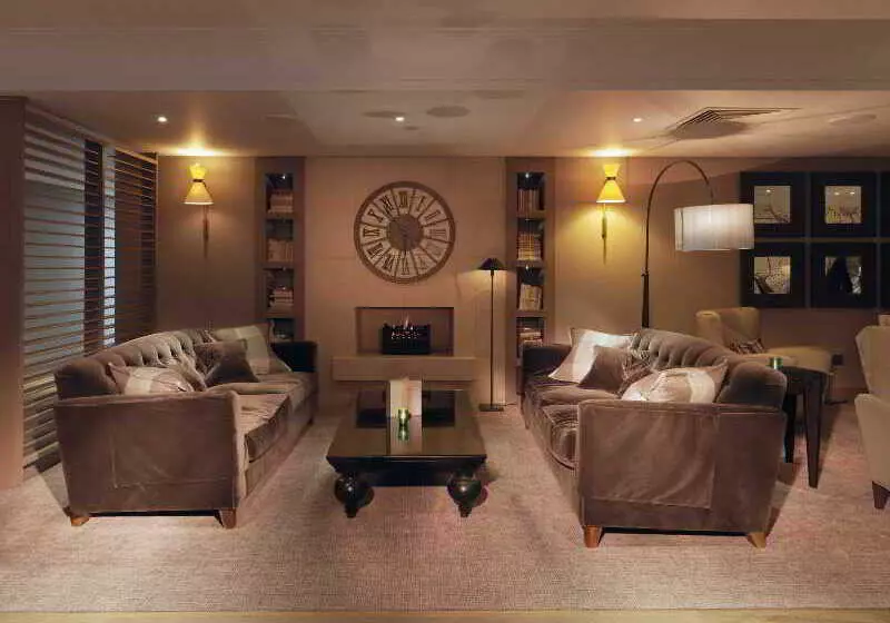 فندق Macdonald Windsor