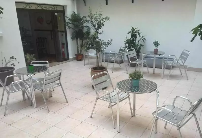 هتل Residence De Bruxelles