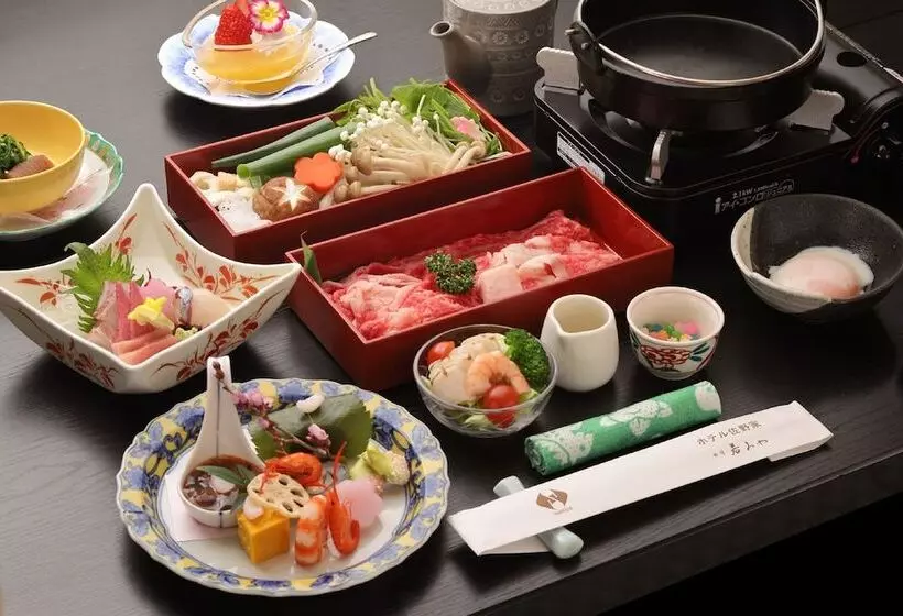 ホテル Ryokan Sanoya