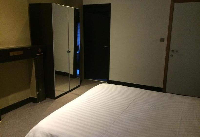 ホテル Shelter Rooms