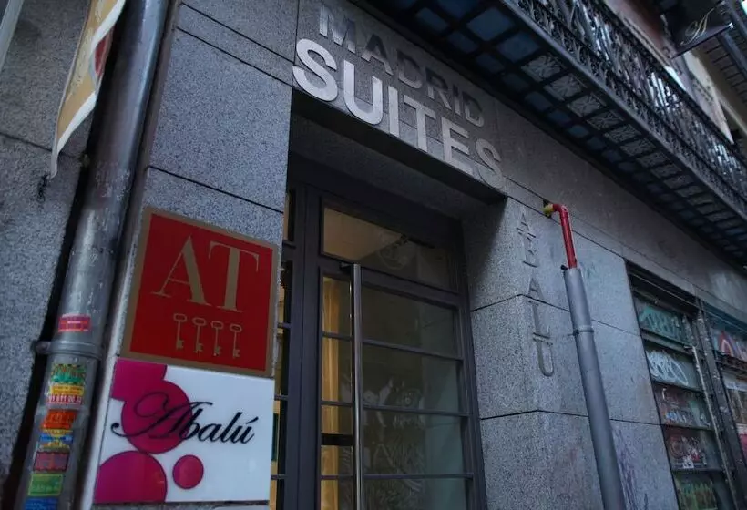 Madrid Central Gran Via Suites