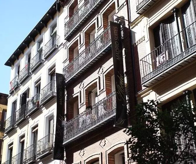 Madrid Central Gran Via Suites