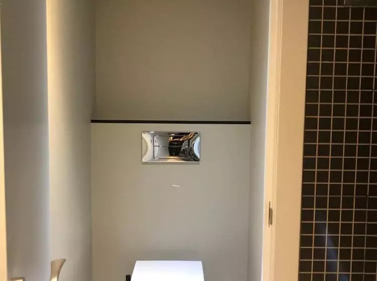 Madrid Central Gran Via Suites