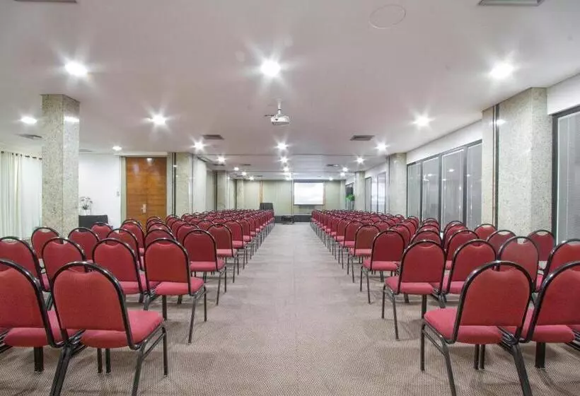 Alven Hotel By Slaviero Hotéis