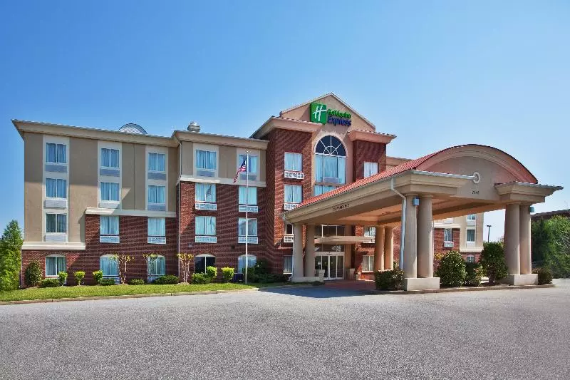 Отель Holiday Inn Express And Suites Atlanta Johns Creek, An Ihg
