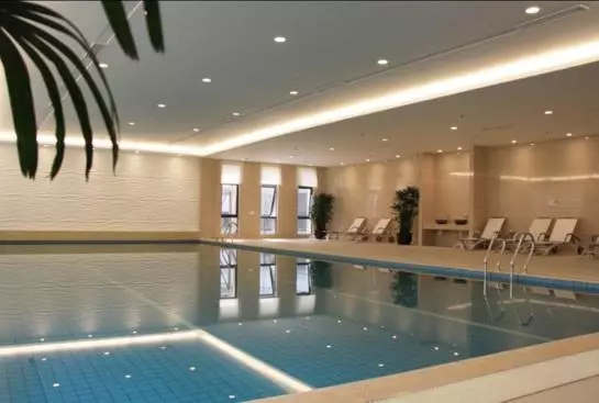 호텔 Howard Johnson Plaza Waigaoqiao Shanghai