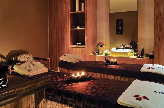 호텔 Howard Johnson Plaza Waigaoqiao Shanghai