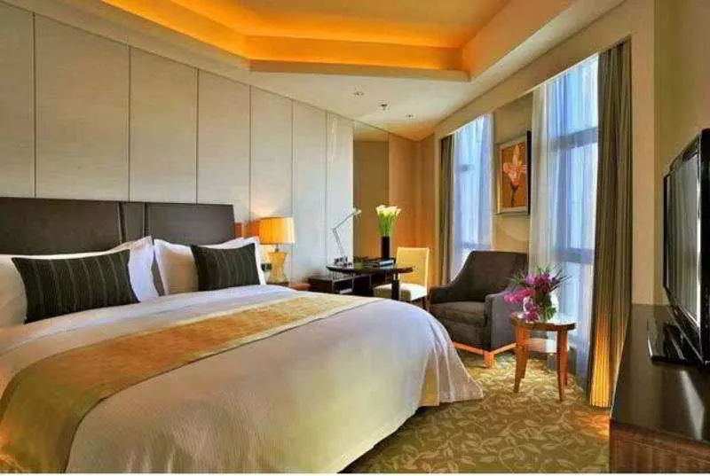 호텔 Howard Johnson Plaza Waigaoqiao Shanghai