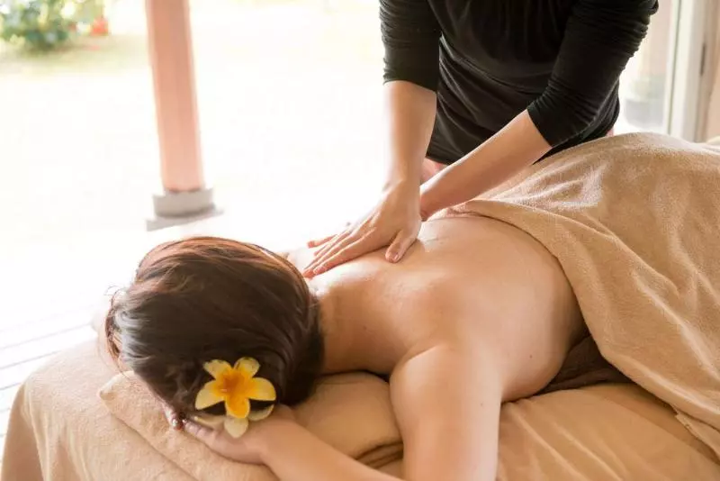 Kanucha Bay Hotel & Villas