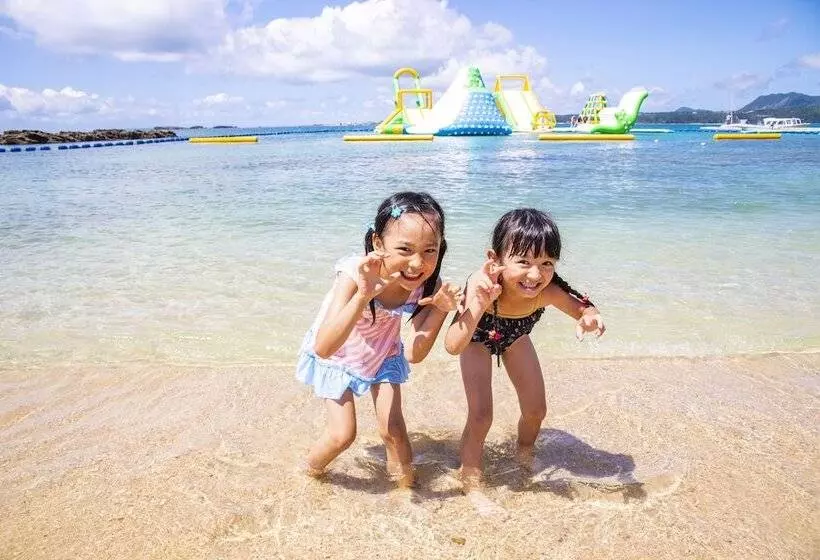 Kanucha Bay Hotel & Villas