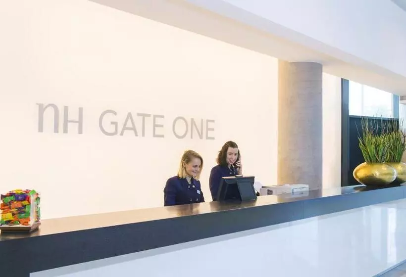 هتل NH Bratislava Gate One