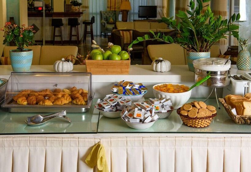 Отель Pontikonisi