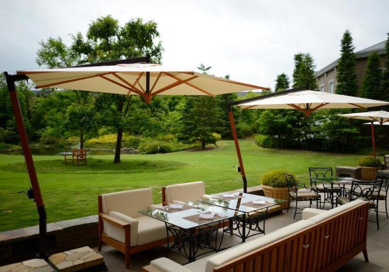 בית מלון כפרי Sendai Royal Park