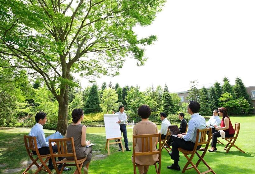 בית מלון כפרי Sendai Royal Park