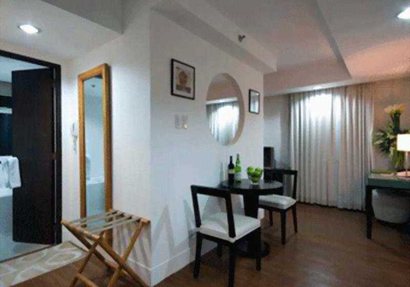 בית מלון כפרי Regalia Park Tower C