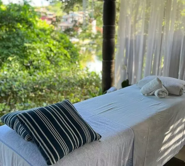 Resort Pontal Da Ferradura