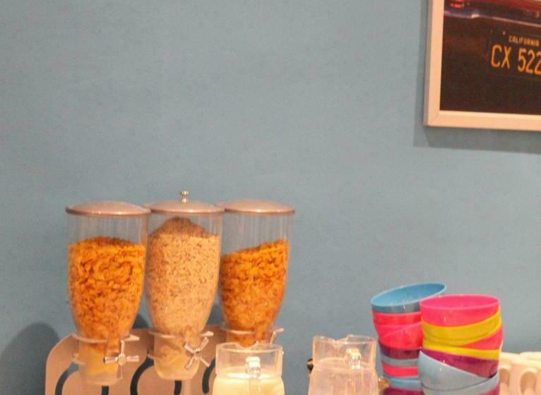 Smart Hyde Park Inn Hostel