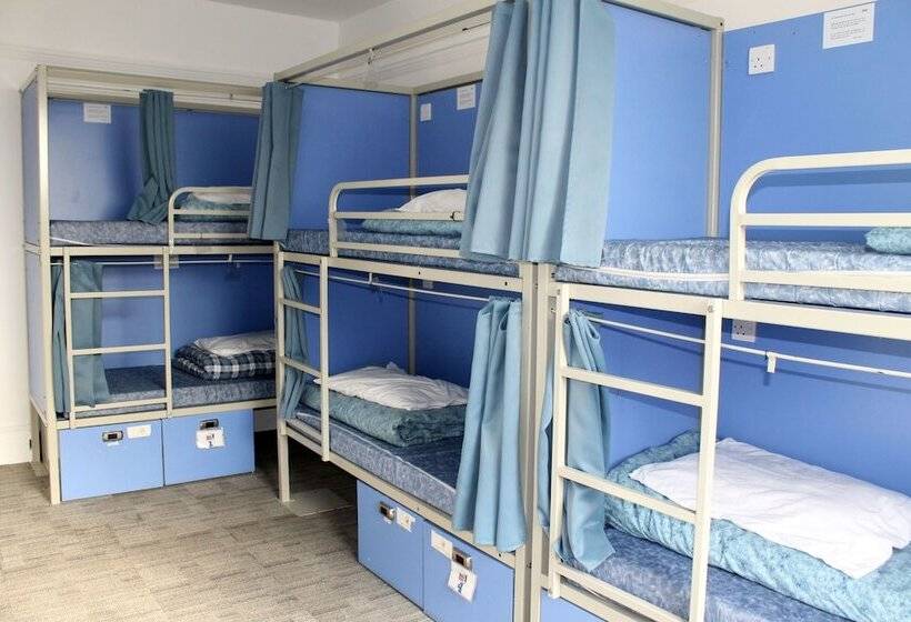 Smart Hyde Park Inn Hostel