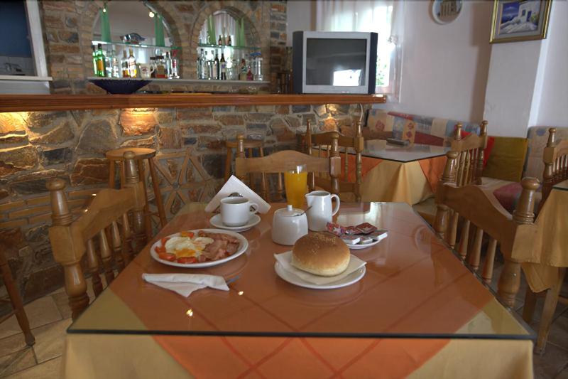 Aphrodite Hotel & Apartments