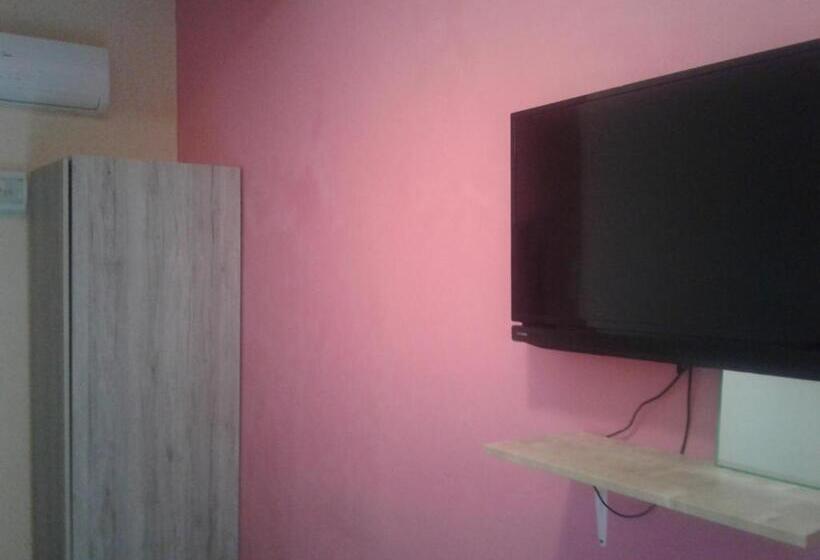 בית מלון כפרי Hornbill Resort Pulau Pangkor