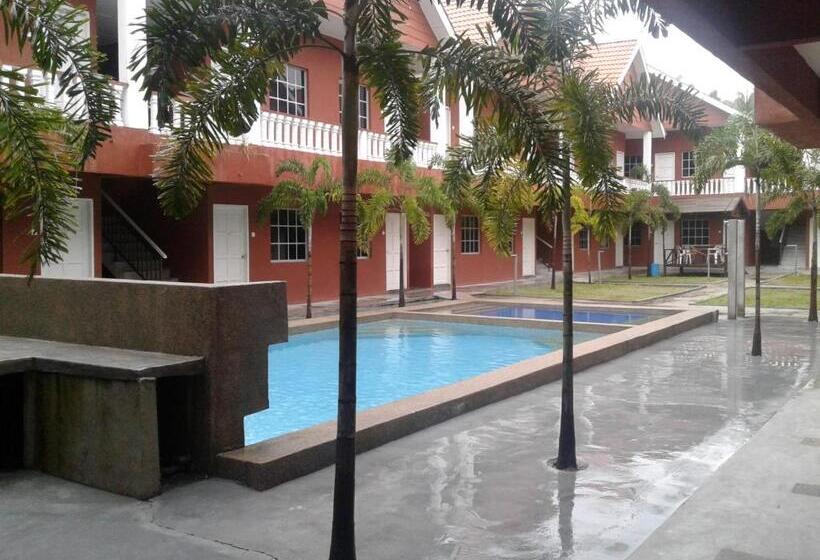 בית מלון כפרי Hornbill Resort Pulau Pangkor