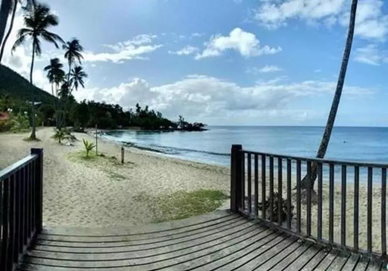 هتل Le Paradis De L'anse