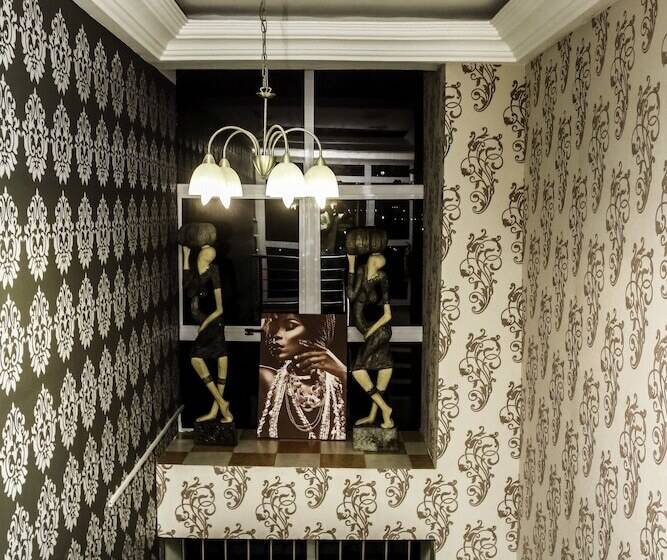 בית מלון כפרי Plus 33