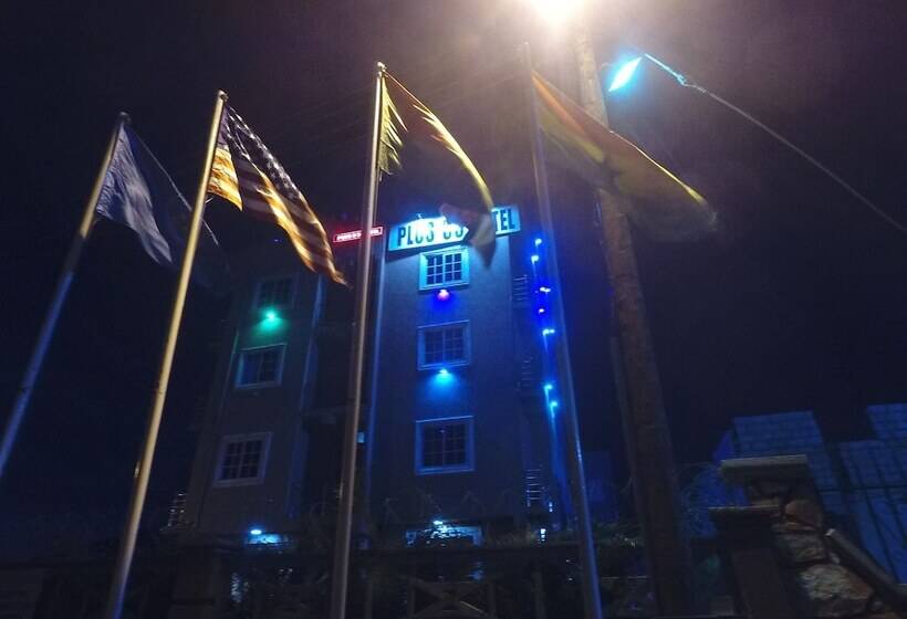 בית מלון כפרי Plus 33