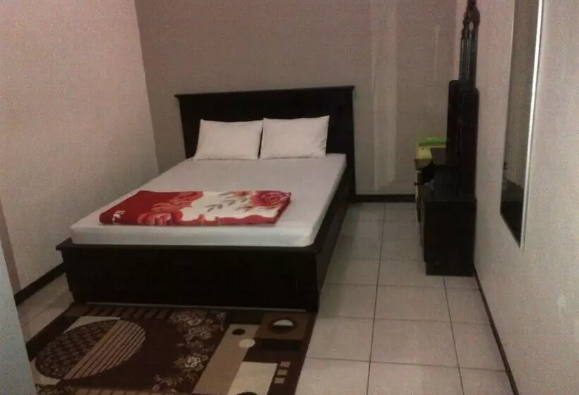 Hotel Villa 99 Pak Eddy