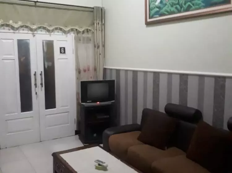 Hotel Villa 99 Pak Eddy