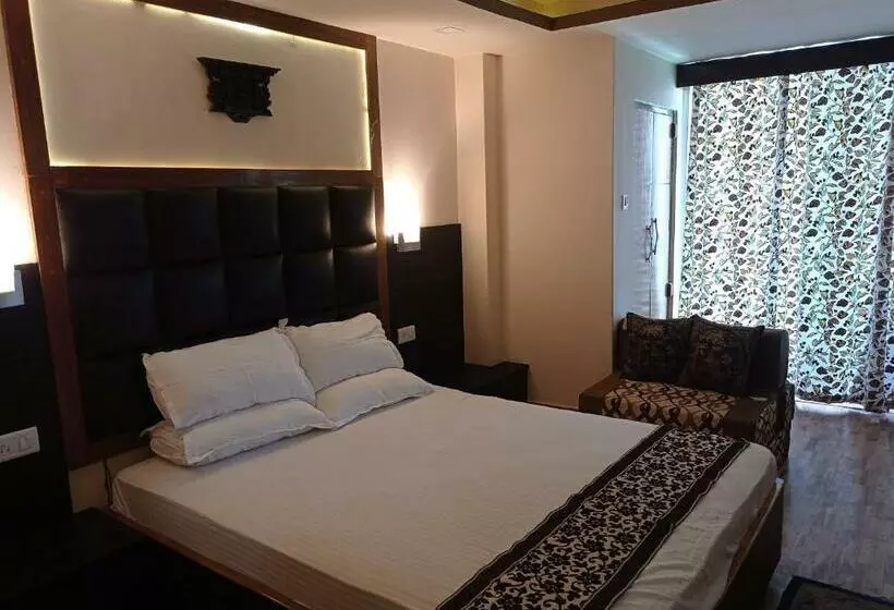 تختخواب و صبحانه Esses House A Luxury Homestay And Service Apartment