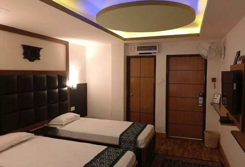 تختخواب و صبحانه Esses House A Luxury Homestay And Service Apartment