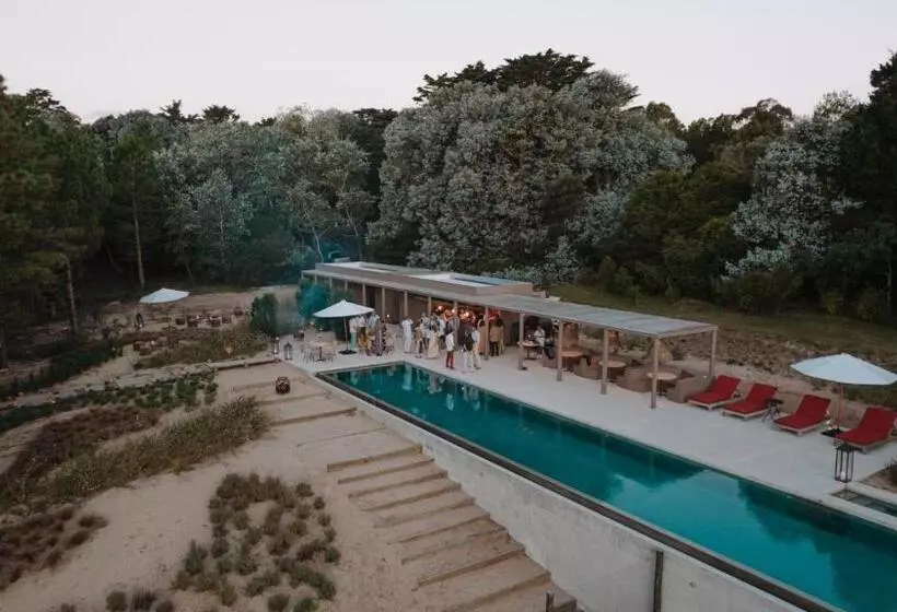 Hotelli Luz Culinary Wine Lodge