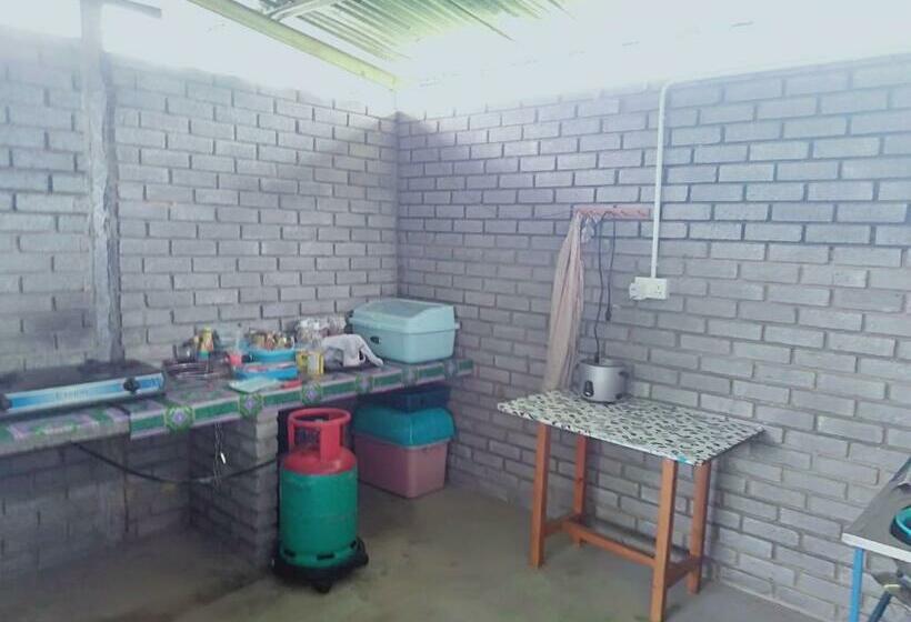 Hotel Oyo 90344 Dropby Cabin