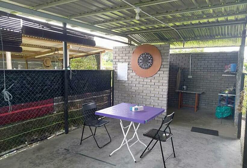 Hotel Oyo 90344 Dropby Cabin