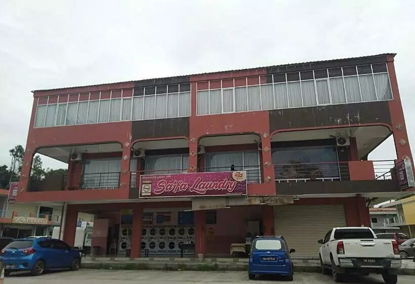 ホテル Oyo 90346 Safa  Ranau