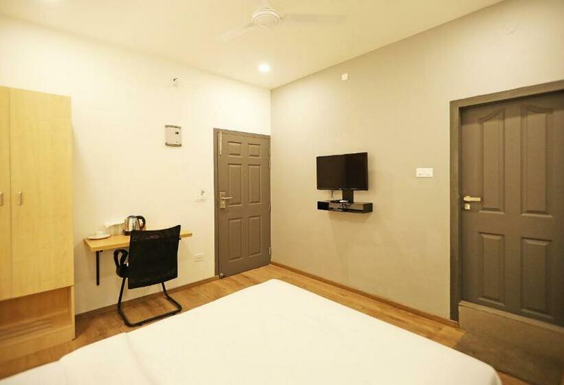 فندق Oyo Townhouse 75420 Zen Garden