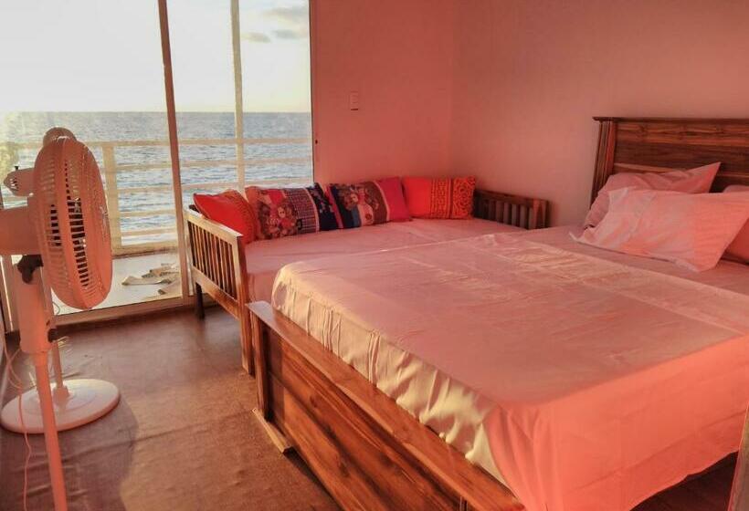 هتل Posada Donde Uriel Playa Tranquila