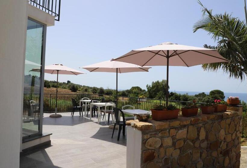 Bed & Breakfast Assabinirica