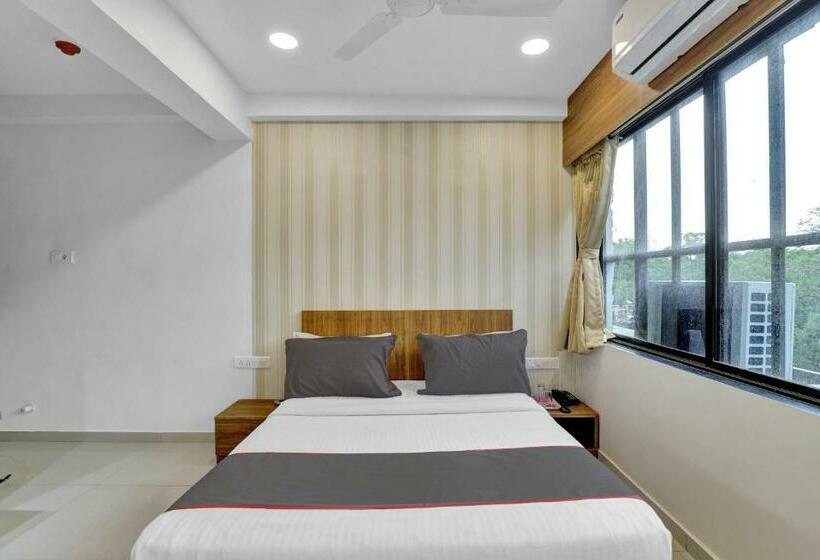 فندق Royal Mansion, Gandhinagar