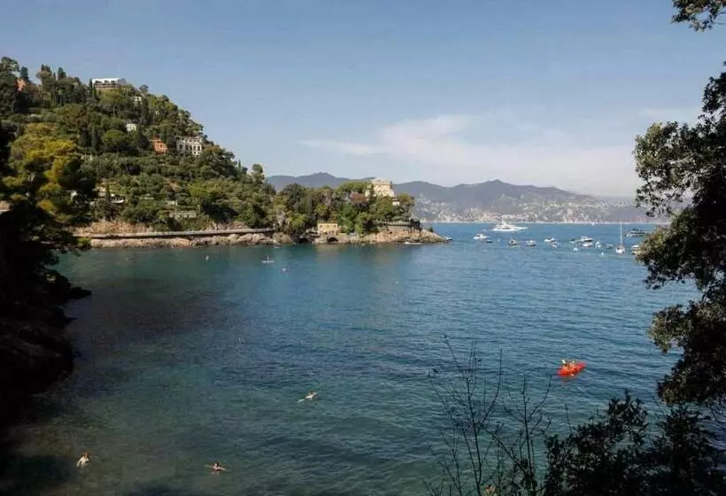 ホテル Leremorifugio Escursionistico10 Min Steep Walk