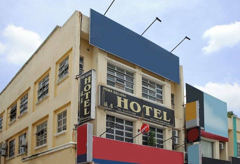 ホテル Oyo 90338 Prima Saujana Budget